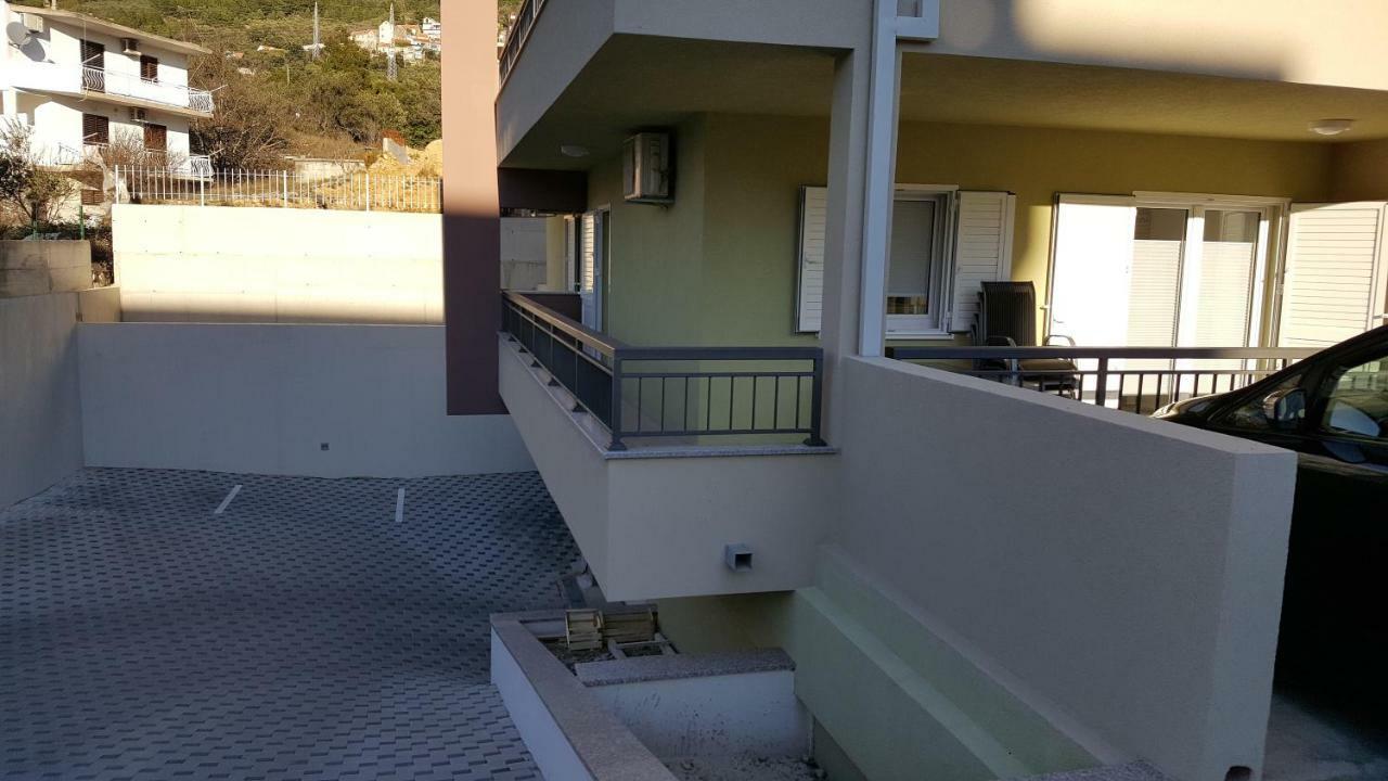 Arena Apartment 5-Stars Premium-Accommodation Макарська Екстер'єр фото