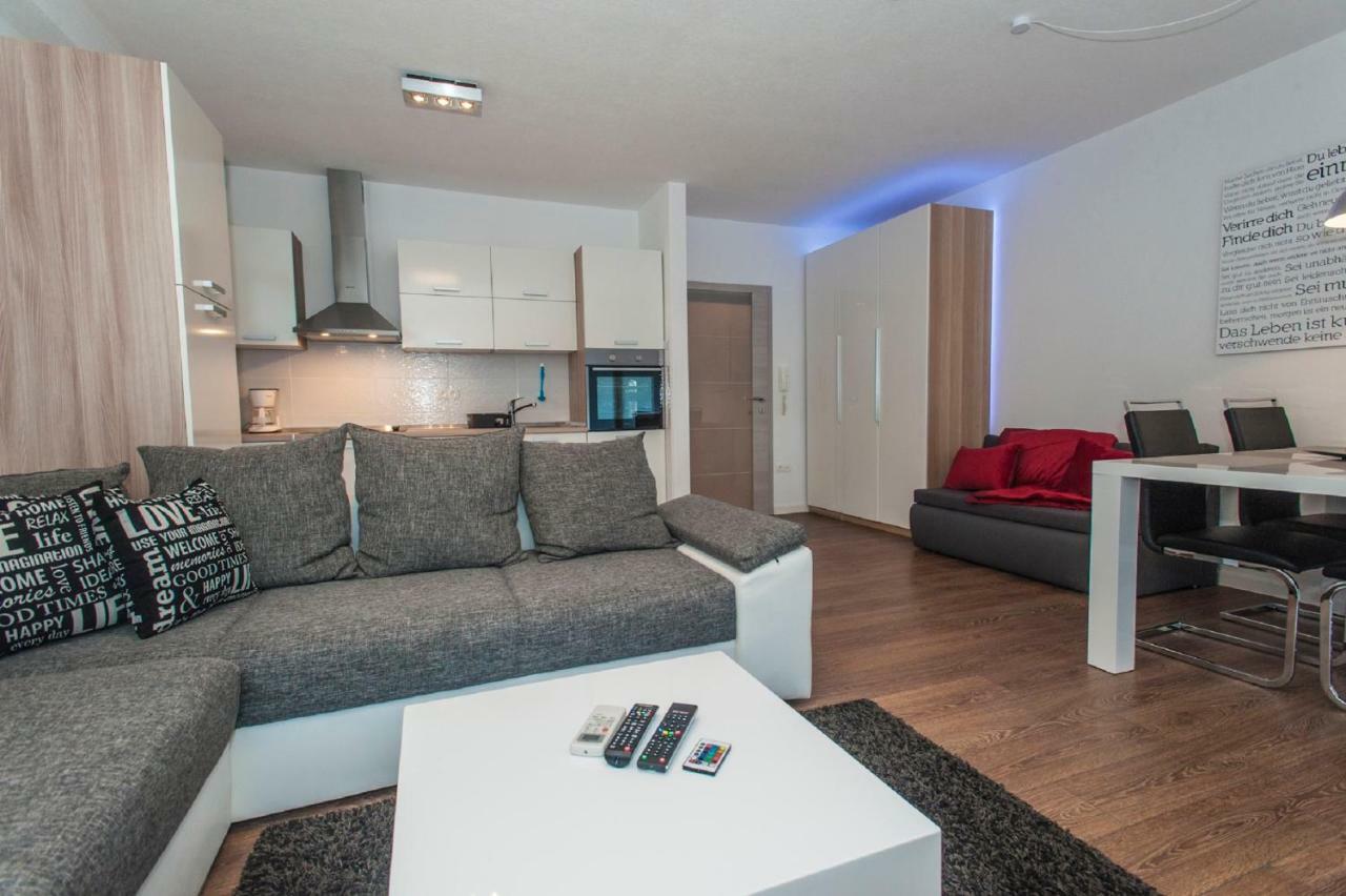 Arena Apartment 5-Stars Premium-Accommodation Макарська Екстер'єр фото